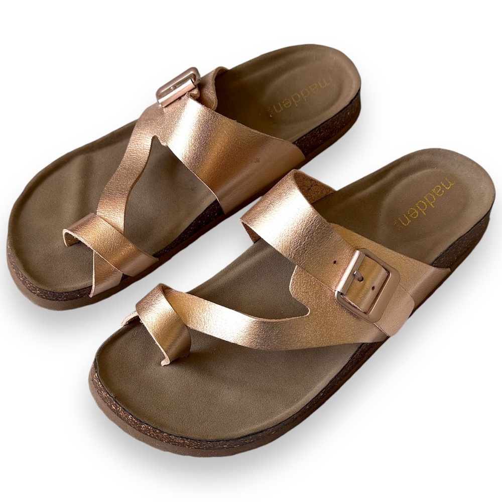 Madden NYC Women’s Metallic Rose Gold Blakelyy Sandals / Size 8.5 / NWOT